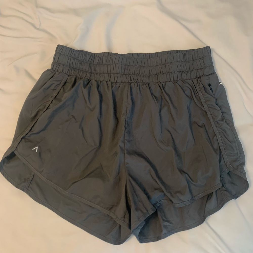 Acta high waisted running shorts